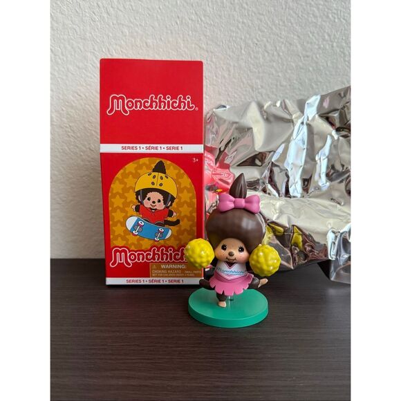 Monchhichi Sports Series 1 Blind Box Figure - Cheerleading - Picture 1 of 4